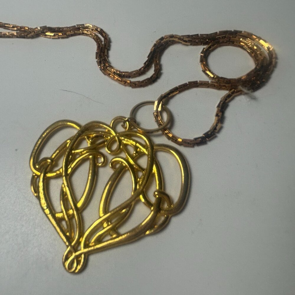necklace - Picture 3 of 3